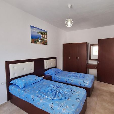 Verano Hotel Sarandë エクステリア 写真