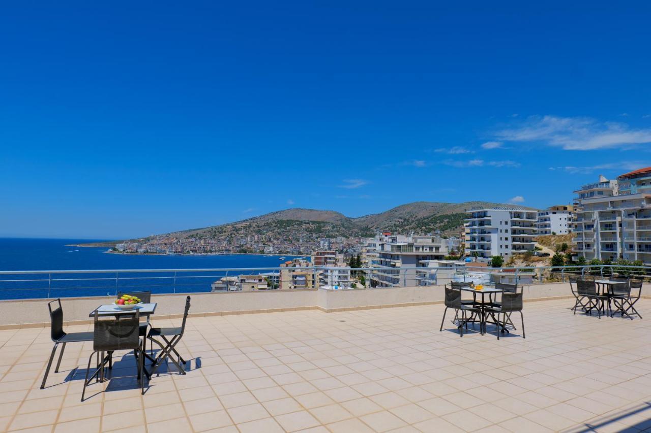 Verano Hotel Sarandë エクステリア 写真